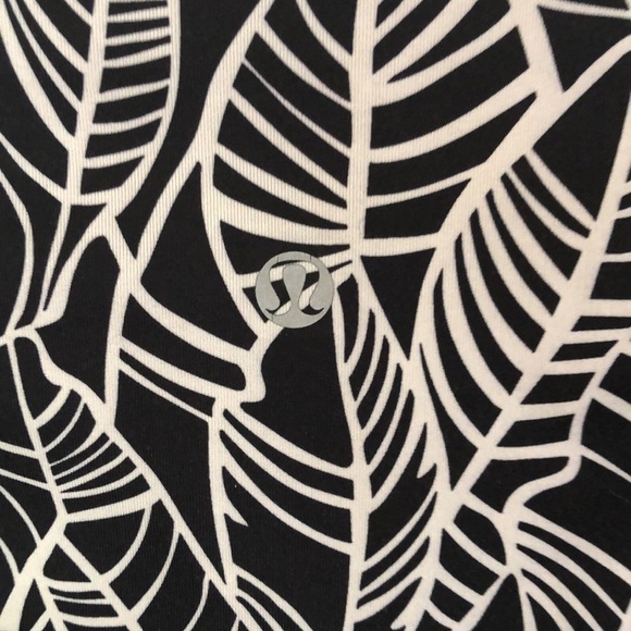 LULULEMON Wunder under roll down leggings - Picture 4 of 6